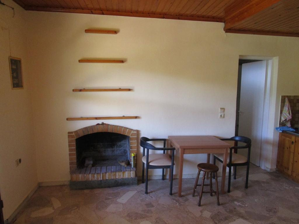 Countryside House Guest House Perachora Bagian luar foto